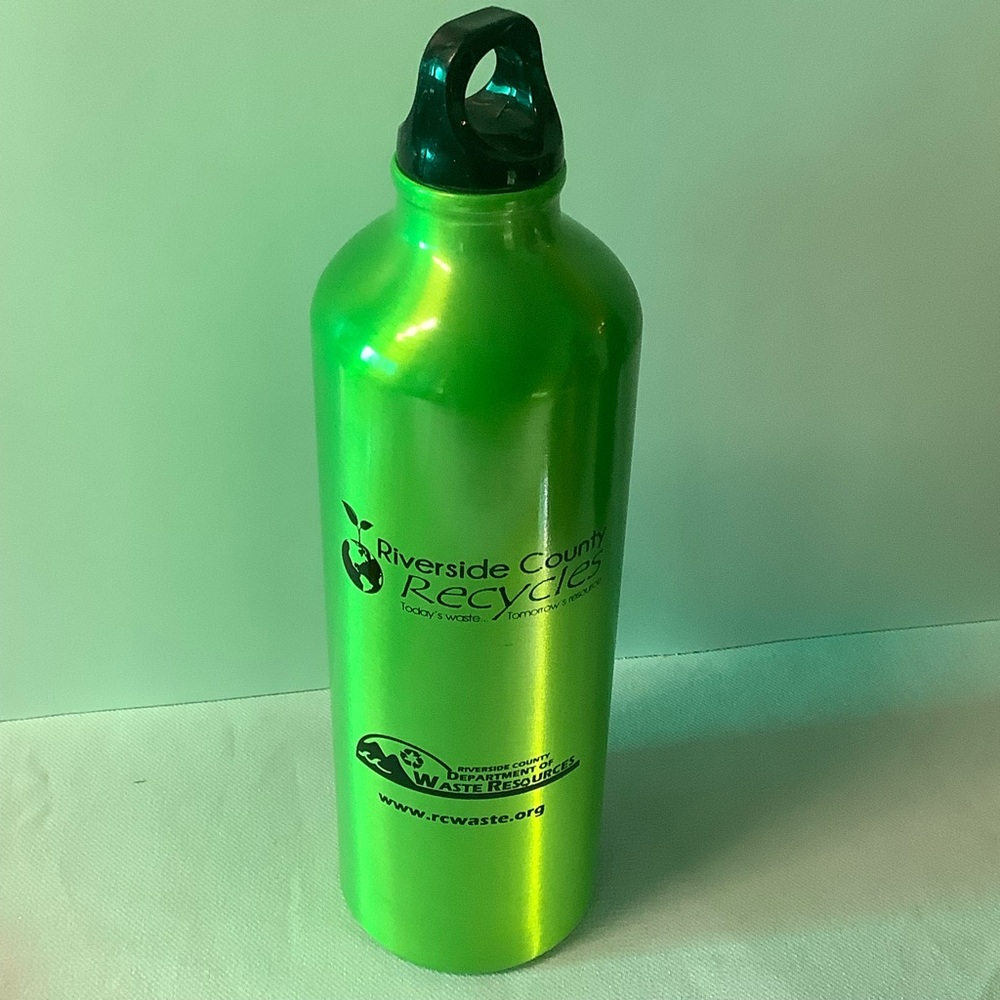 Lime Grass Metallic Green Words Riverside Recycle ♻️ Bottle